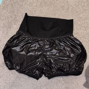 Chic Ballet The Bethany Trash Short Black Shiny High-Waisted Shorts Size AXS
